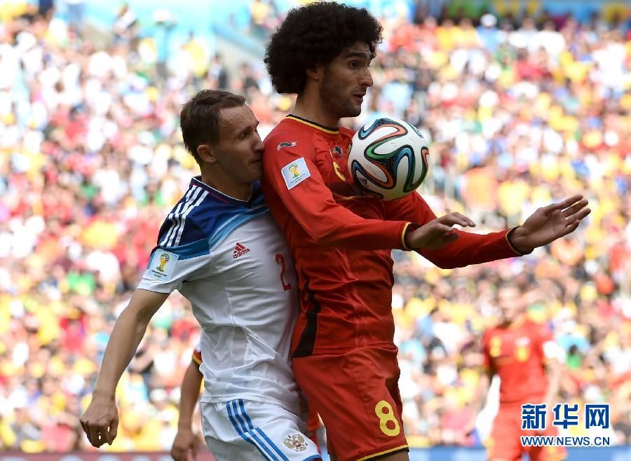 Сборная Бельгии обыграла сборную России в мачте второго тура группы 'Н' чемпионата мира по футболу в Бразилии
