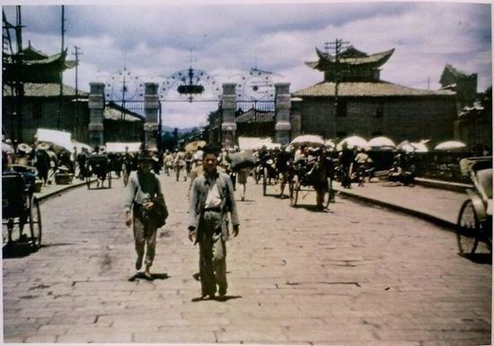 Цветные фотографии со времен войны с японскими захватчиками