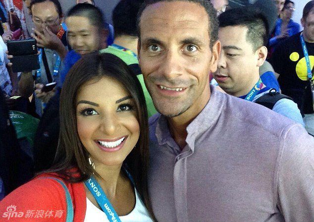 Красивая журналистка из Коста-Рики, освещающая ЧМ по футболу, стала популярной в Интернете