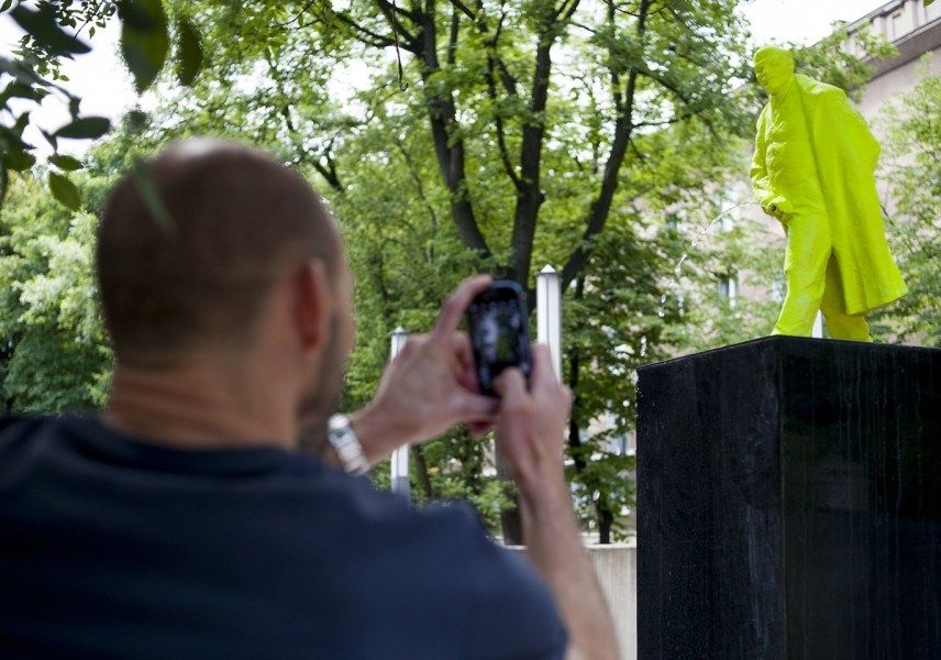 В Польше установлен фонтан «Писающий Ленин» 