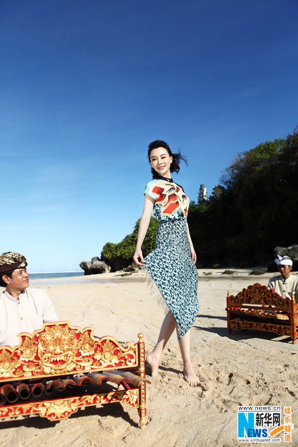 Звезда Чэнь Шу путешествует по острову Бали