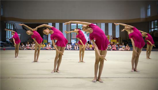 Дети танцами встретили Юношеские олимпийские игры в Нанкине