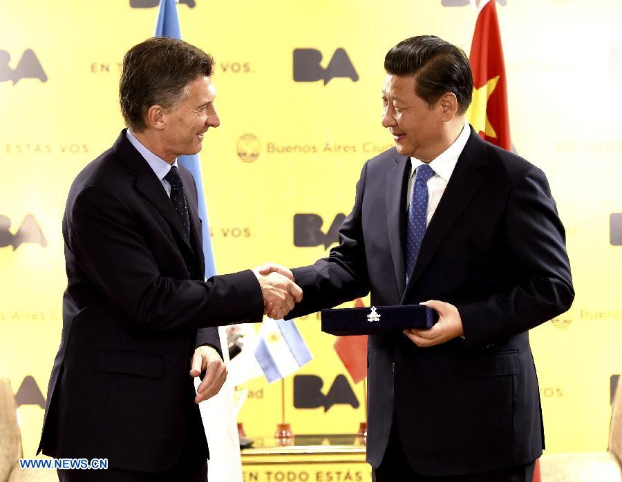 Председателю КНР Си Цзиньпину вручен ключ от аргентинского города Буэнос-Айрес