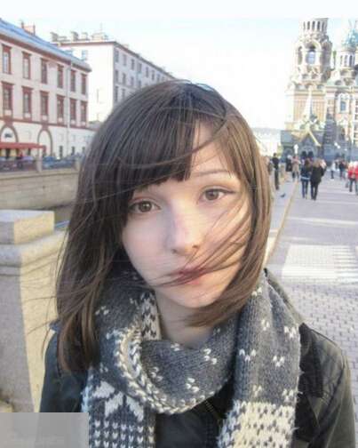 Русско-японская метиска Катя Лищина стала популярной в Интернет сети