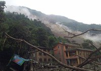 Свыше 300 человек пропали без вести в результате схода оползня в Непале