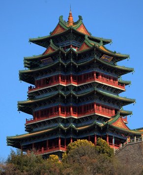 Башня Юэцзянлоу в городе Нанкин