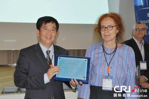 Сюй Юаньчун стал первым в Азии лауреатом Международной федерации переводчиков за выдающийся перевод по литературе