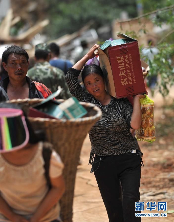 Число погибших от землетрясения в уезде Лудянь провинции Юньнань выросло до 410 человек 