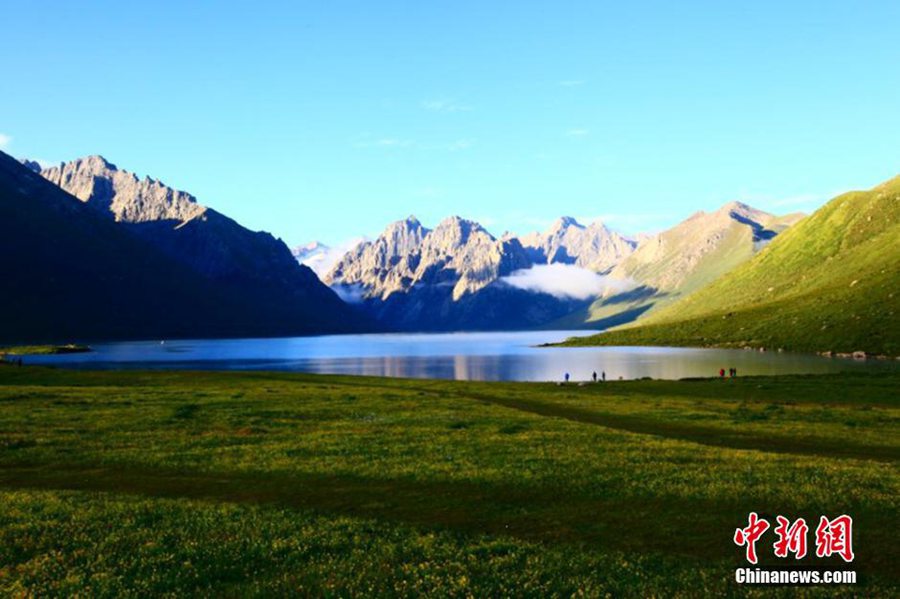 Красивые летние пейзажи уезда Аба провинции Сычуань