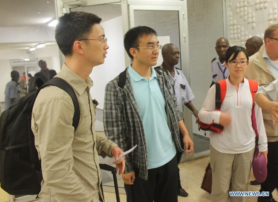 Группа китайских специалистов-медиков прибыла для оказания помощи в Конакри