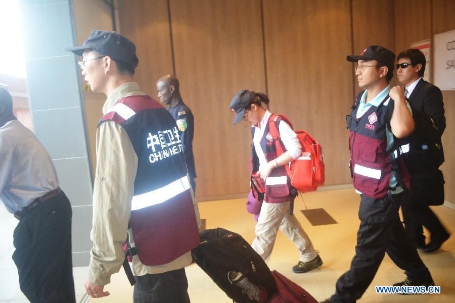 Группа китайских специалистов-медиков прибыла для оказания помощи в Конакри