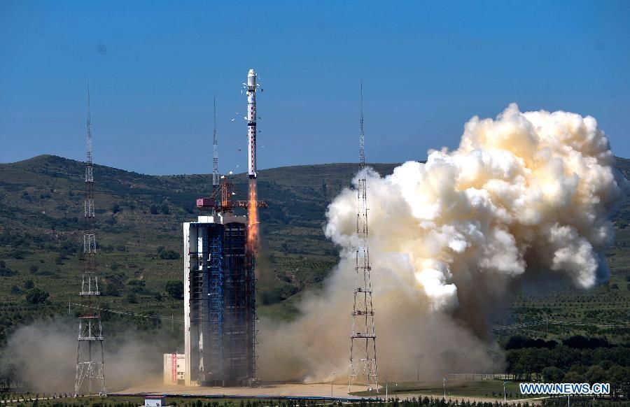 В Китае произведен успешный запуск спутника дистанционного зондирования Земли 'Гаофэнь-2' 