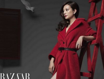 Китайская актриса Чжао Вэй позирует для Harper's Bazaar Jewelry