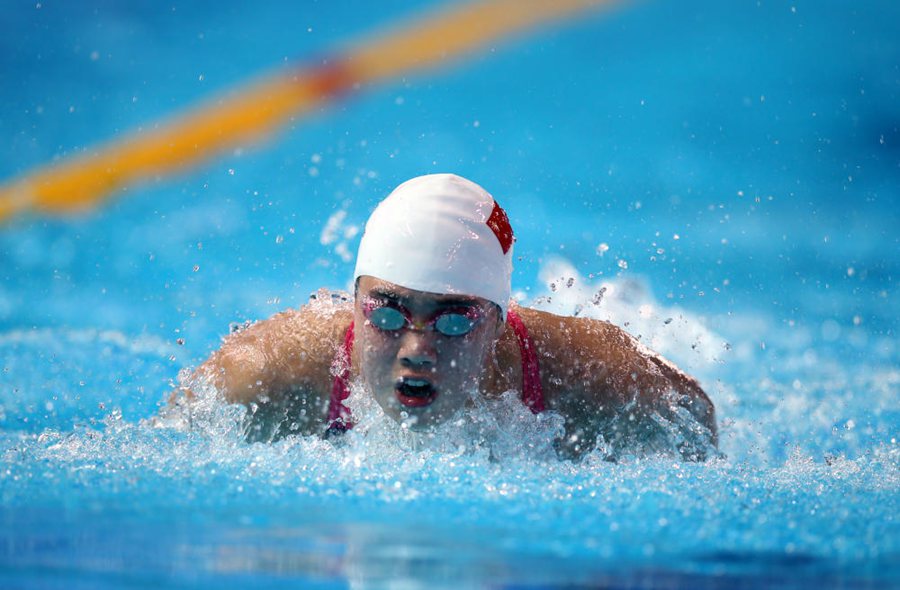 Китайская команда завоевала золото в эстафете по комлексному плаванию 4X100 метров среди женщин