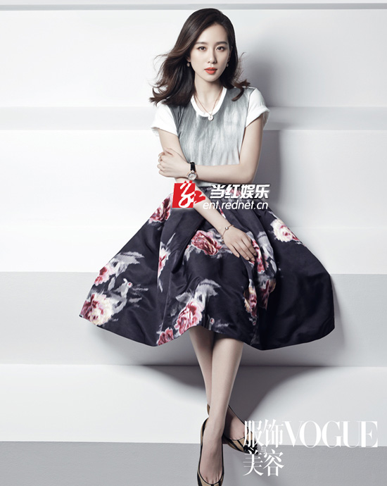 Элегантная актриса Лю Шиши на страницах модного журнала