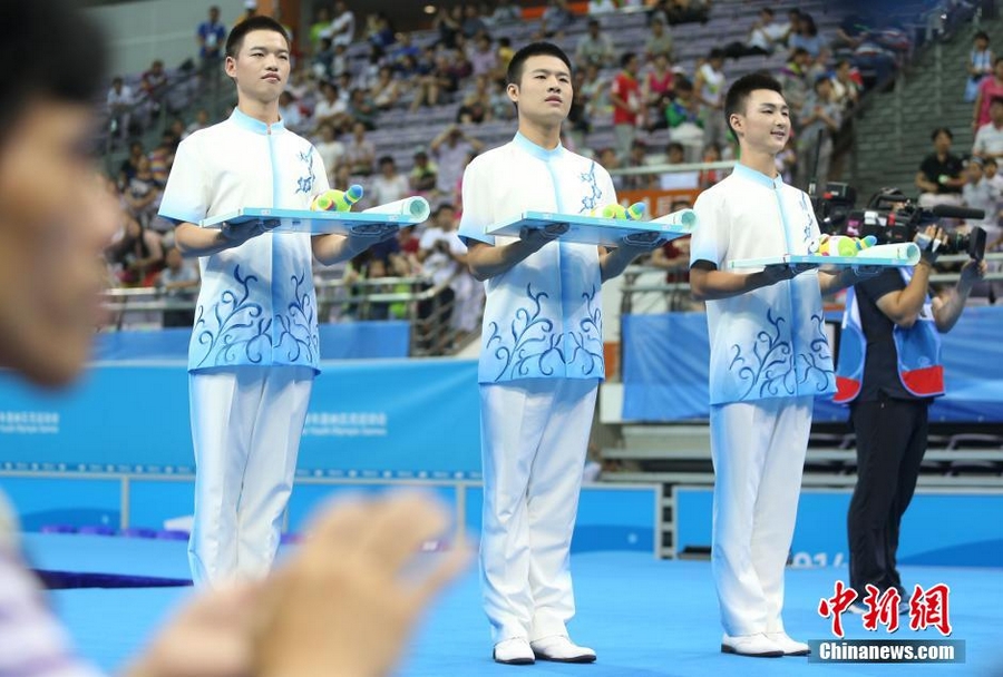 2-е Юношеские Олимпийские игры в Нанкине: красивые наградчики