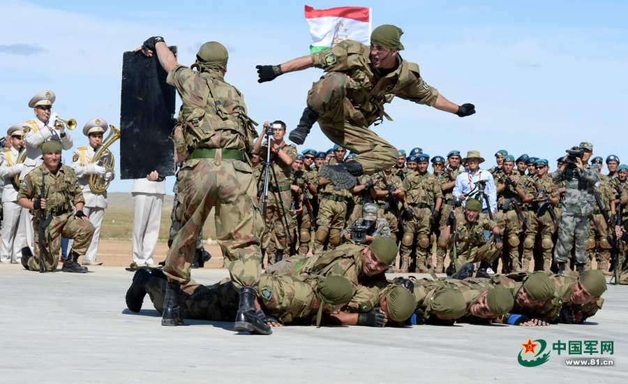 Мирная миссия 2014: таджикистанские войска демонстрируют мастерство и навыки