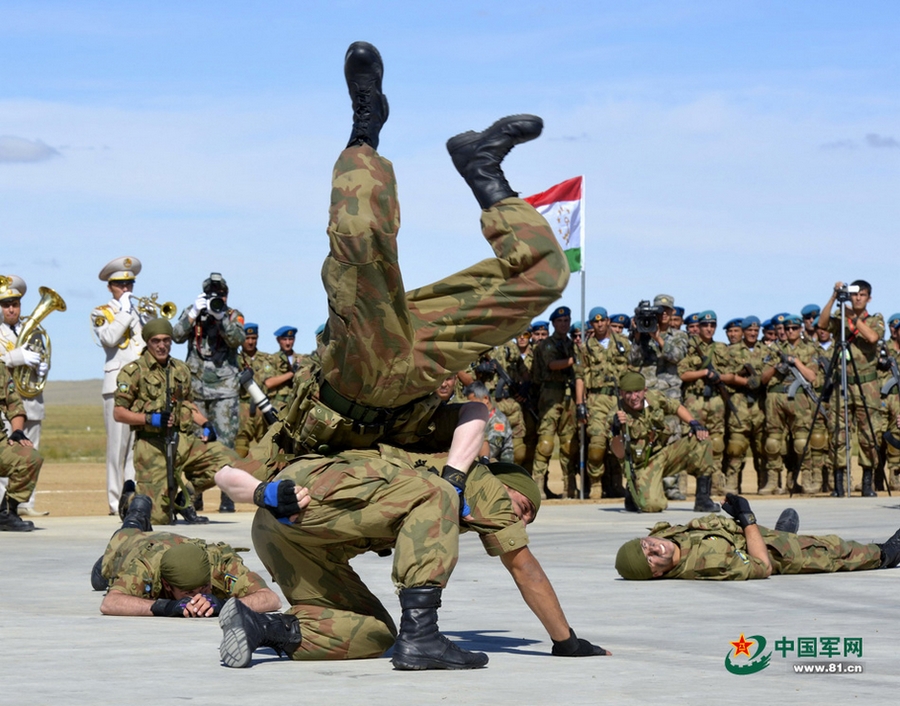 Мирная миссия 2014: таджикистанские войска демонстрируют мастерство и навыки