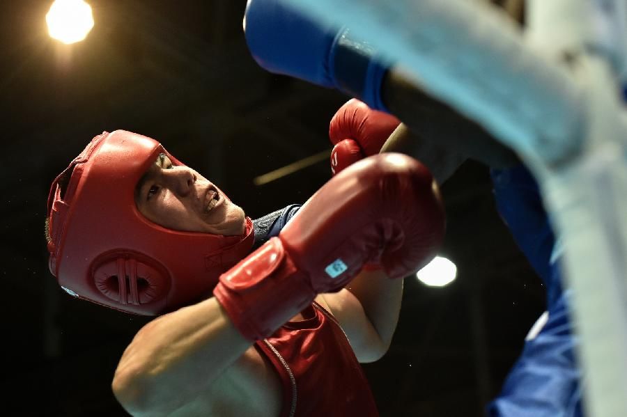 Узбекский боксер стал чемпионом юношеских Олимпийских игр в Нанкине