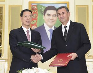 Чжан Гаоли и Баймурад Ходжамухаммедов председательствовали на третьем заседании Комитета по сотрудничеству между Китаем и Туркменистаном