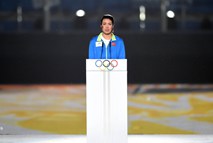 Представитель китайских пловцов Шэнь До зачитала обещание на будущее от имени всех участвующих спортсменов