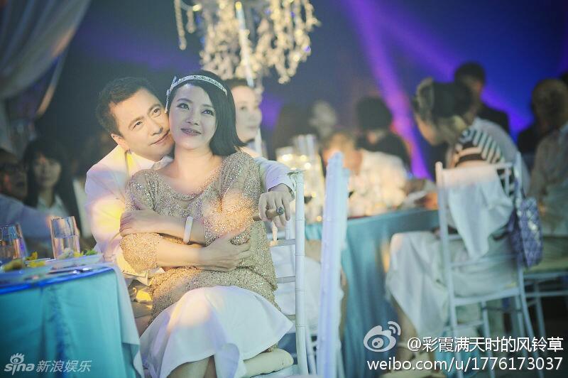 Свадебные фотографии Ван Чжунлэя и Ван Сяожун