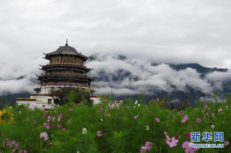 Картинные пейзажи Линьчжи в Тибетском автономном районе