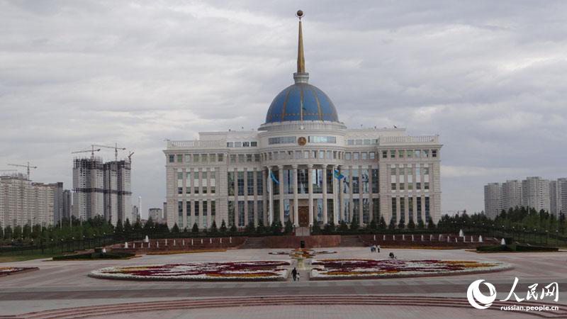 Фоторепортаж: Символические архитектурные сооружения Астаны