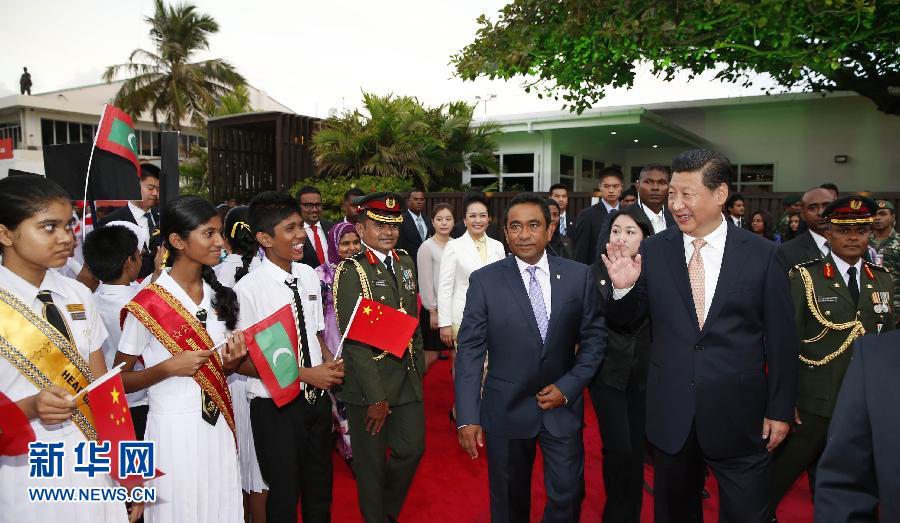 Си Цзиньпин прибыл с государственным визитом на Мальдивы