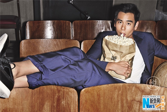 Актер Эдди Пэн (Eddie Peng) выступил настоящим гурманом в своей новой фотосессии