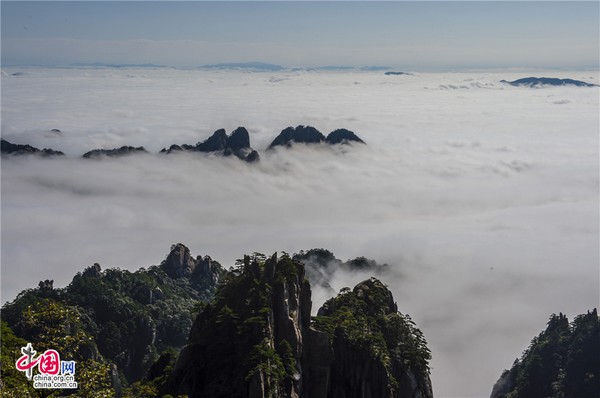 Прекрасные осенние пейзажи горы Хуаншань
