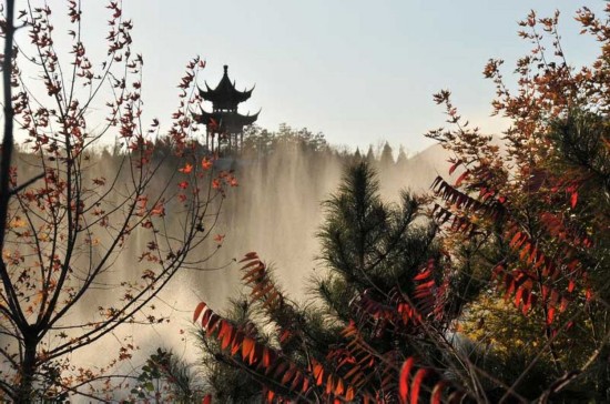 Отправляйтесь в 10 лучших в Пекине туристических мест для наслаждения горячими источниками и осенними пейзажами во время собрания АТЭС