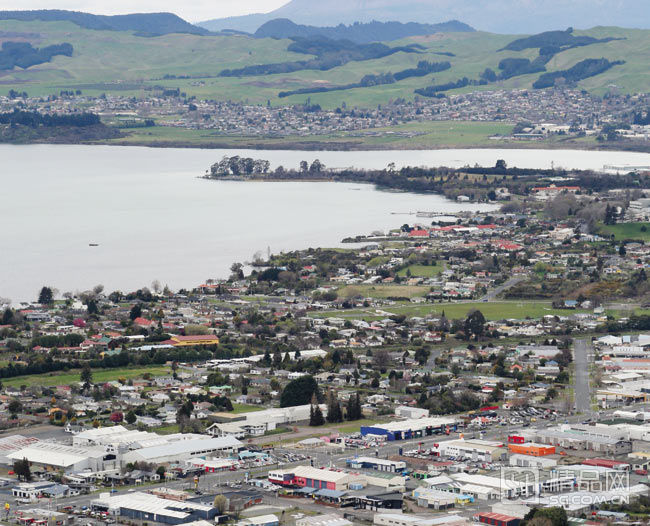 Уютный город Новой Зеландии Роторуа