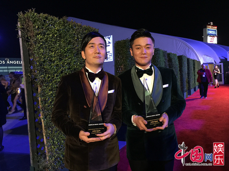 American Music Awards-2014 – китайские певицы получили специальную премию