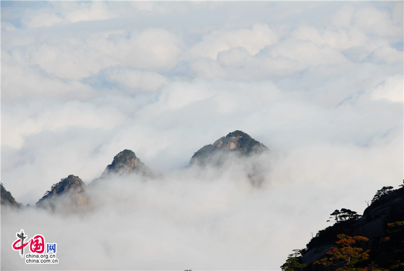 Привлекательные зимние пейзажи гор Хуаншань