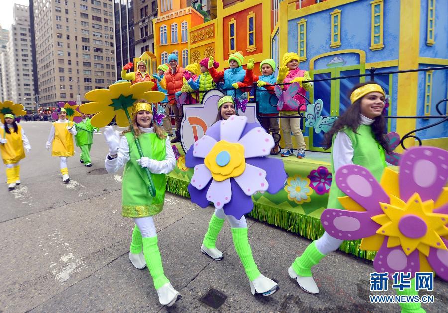 88-й Парад Мэйсис по случаю Дня благодарения прошел в Нью-Йорке