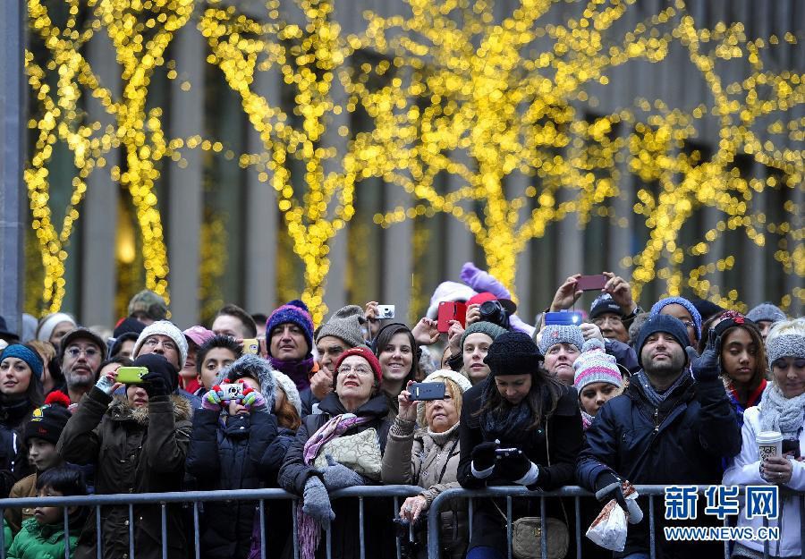 88-й Парад Мэйсис по случаю Дня благодарения прошел в Нью-Йорке