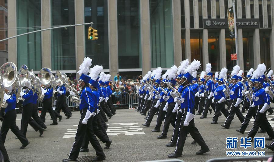 88-й Парад Мэйсис по случаю Дня благодарения прошел в Нью-Йорке
