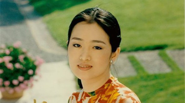Бывшие фотографии известной актрисы Гун Ли
