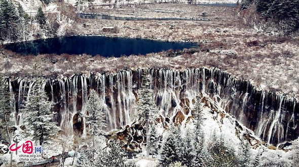 Фото: Ранняя зима в долине Цзючжайгоу