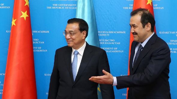 Ли Кэцян и премьер-министр Казахстана Карим Масимов провели 2-ю регулярную встречу премьеров КНР и Казахстана