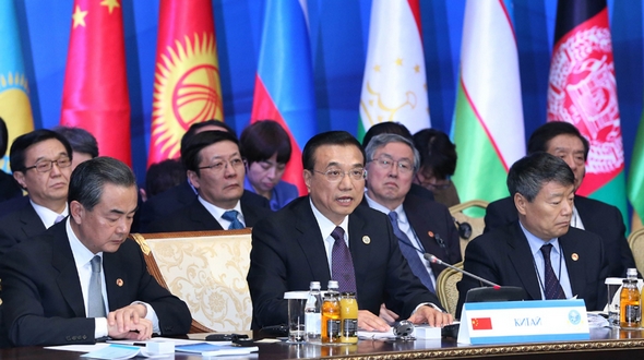 Ли Кэцян принял участие в 13-м заседании Совета глав правительств государств-членов ШОС