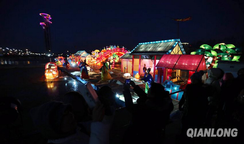 «Королевство снега и льда» в Олимпийском парке Пекина в третий раз приветствует гостей 