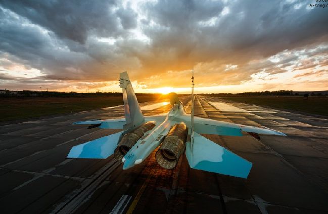 Посещение производственной линии самолета Су-30SM на Иркутском авиационном заводе