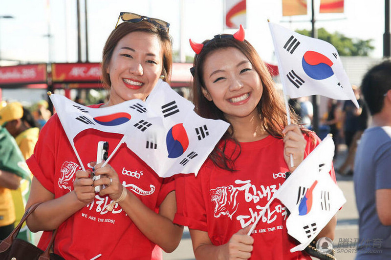 Кубок Азии 2015 - красивые болельщики из Китая, Японии, Южной Кореи и Австралии