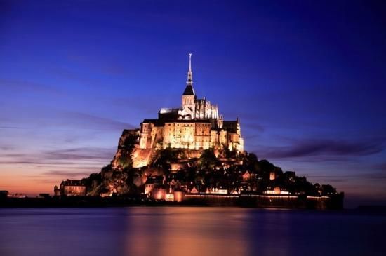 5 самых красивых и сказочных замков Европы 