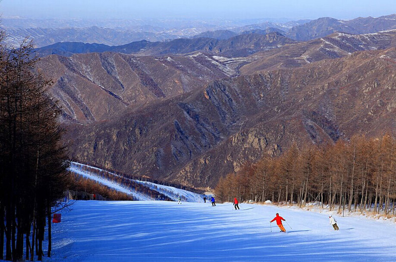Восемь самых крупных горнолыжных баз провинции Хэбэй
