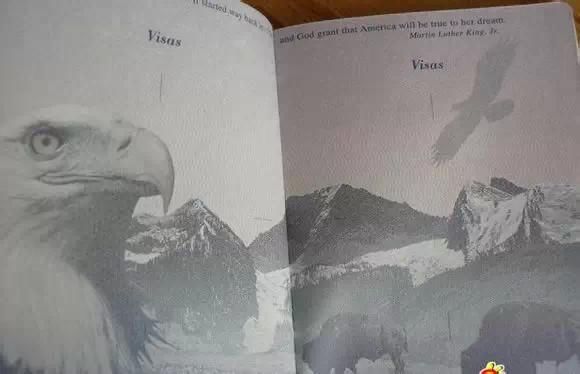 Паспорта разных стран мира. Какой красивее? 