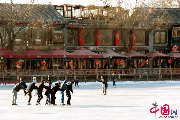 В Пекине растет популярность зимних видов спорта