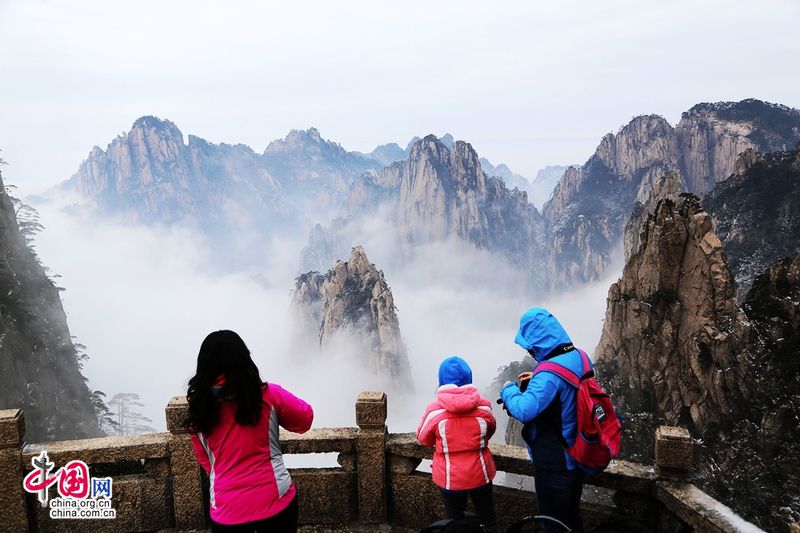 &apos;Пять чудес&apos; заснеженных гор Хуаншань
